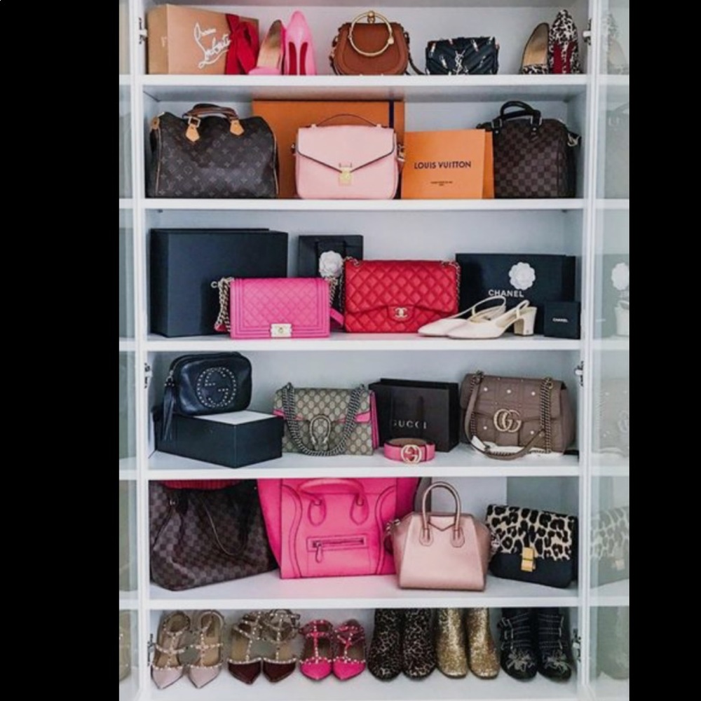 Welcome to my closest ! 👢👗👙👠🎒👛👜